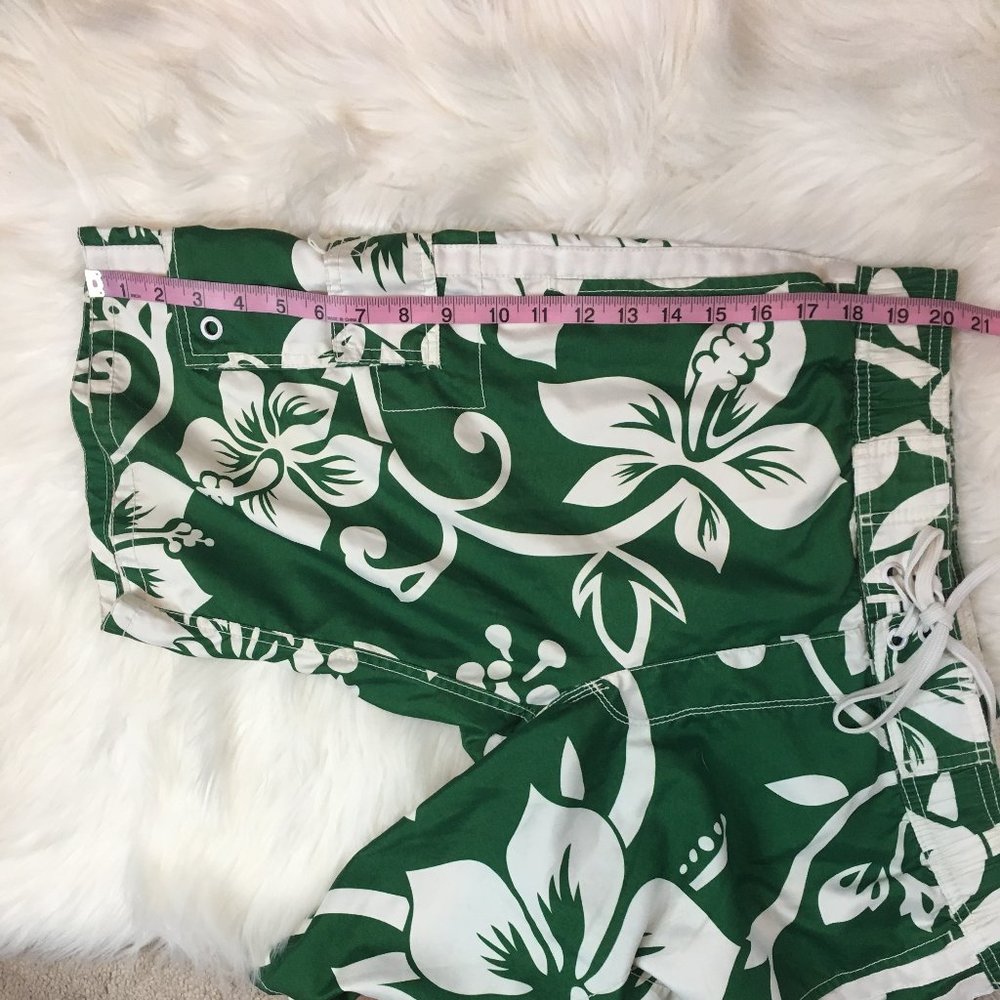 Swim Suit - Picture 6 of 9